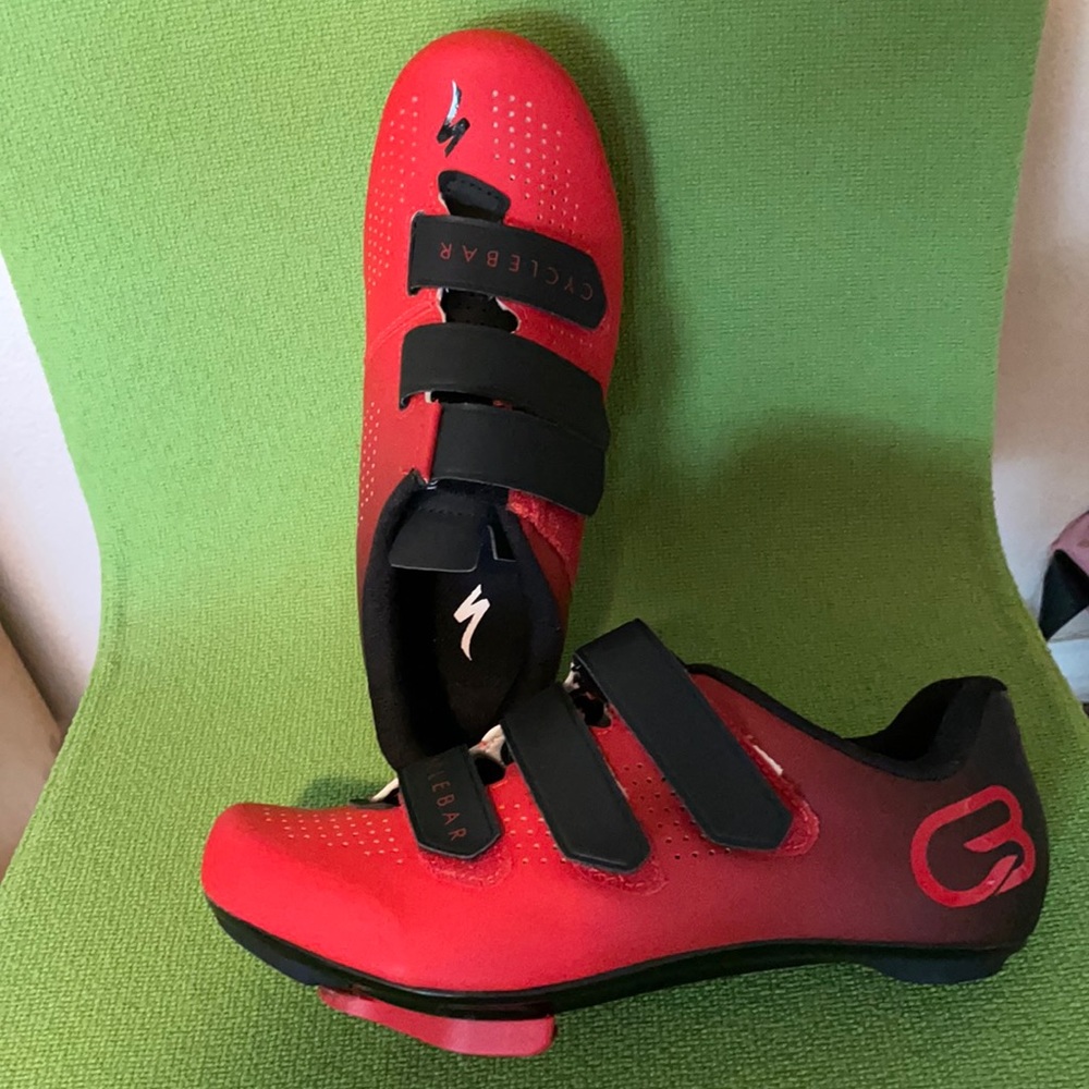Cyclebar cycling shoes by Specialized Like New!